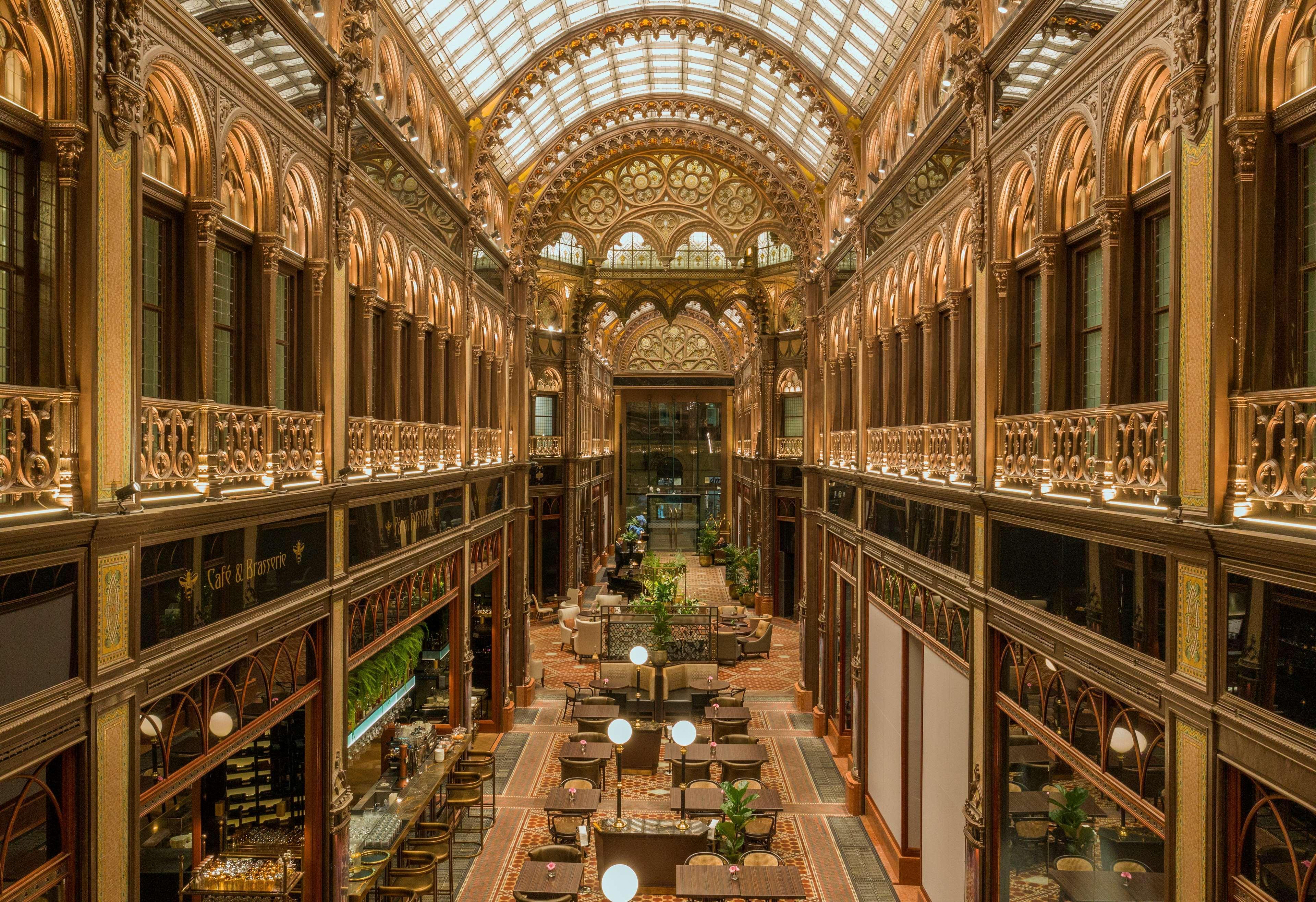 Parisi Udvar Hotel Budapest, Part Of Hyatt Buitenkant foto